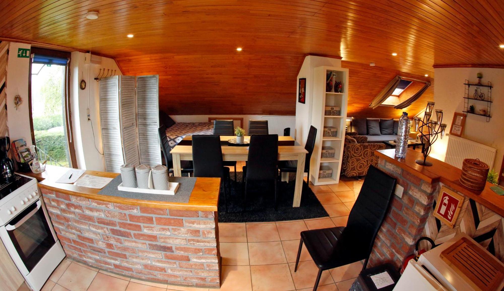 B&B Au Coq En Pate Jalhay Exterior photo