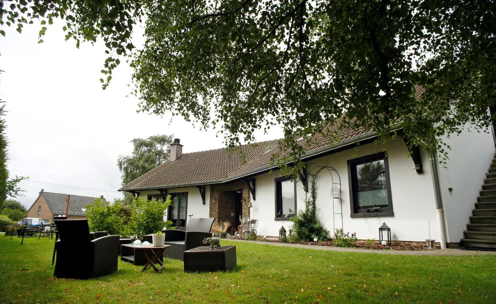 B&B Au Coq En Pate Jalhay Exterior photo